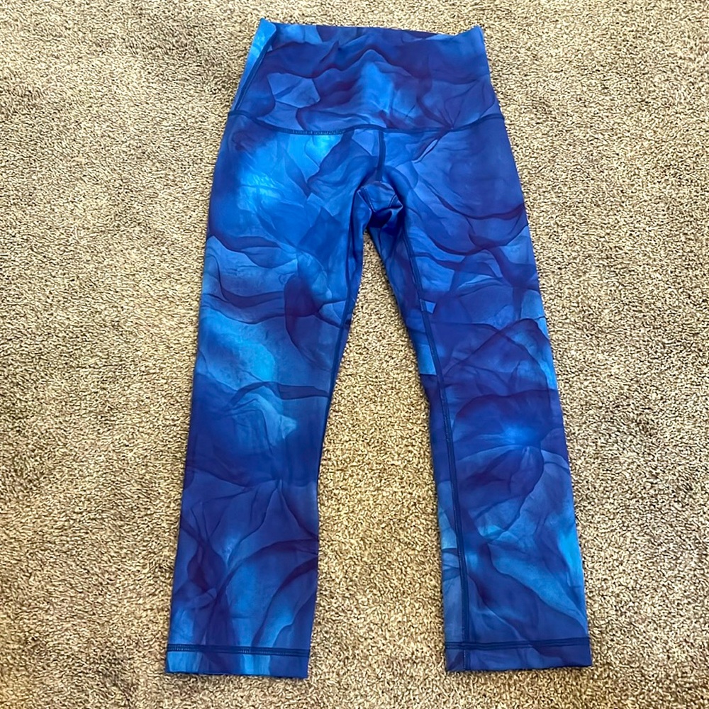 Lululemon women’s capri tights